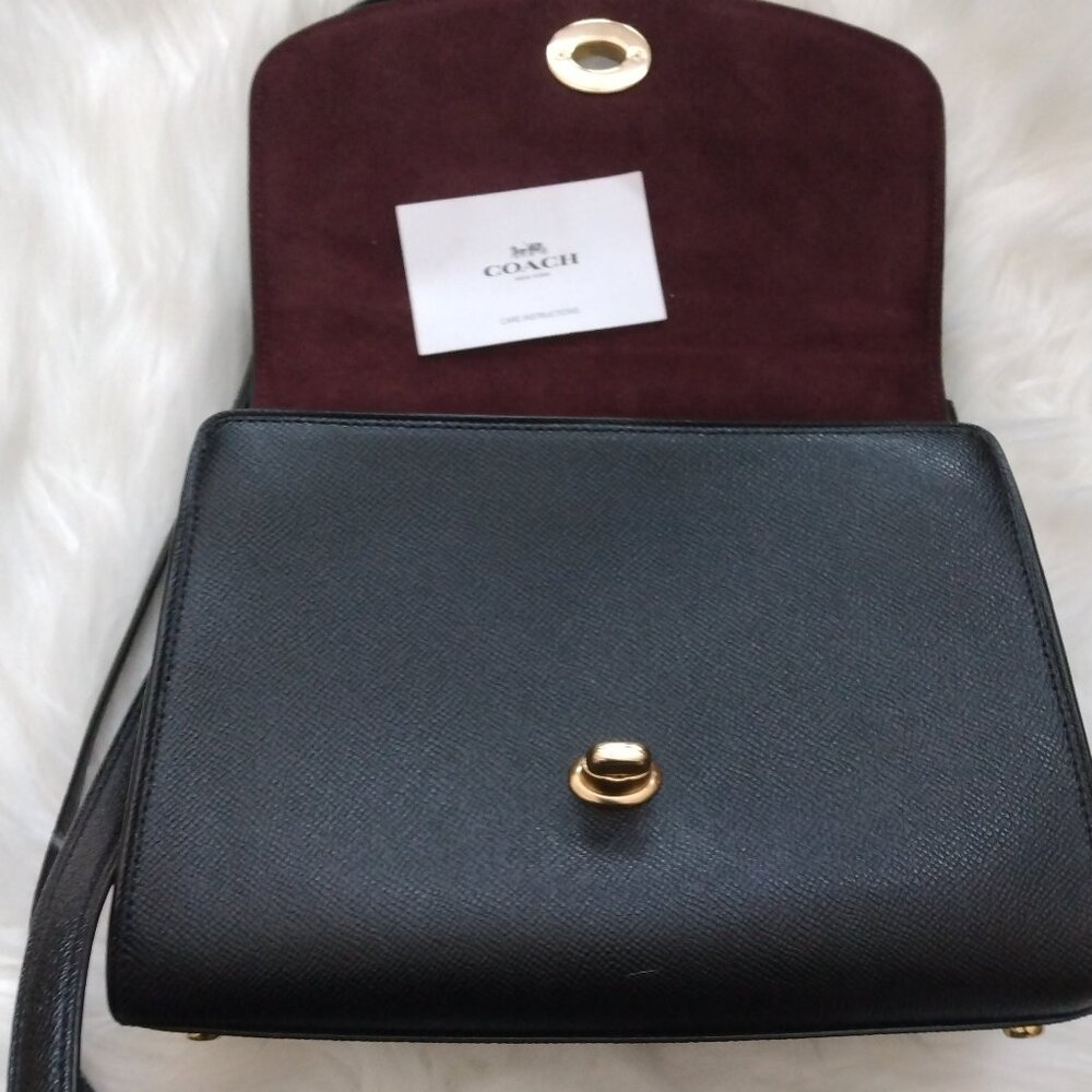 COACH Black Tilly Top Handle Cross Grain Handbag Satchel with Gold Turn lock - Picture 4 of 4